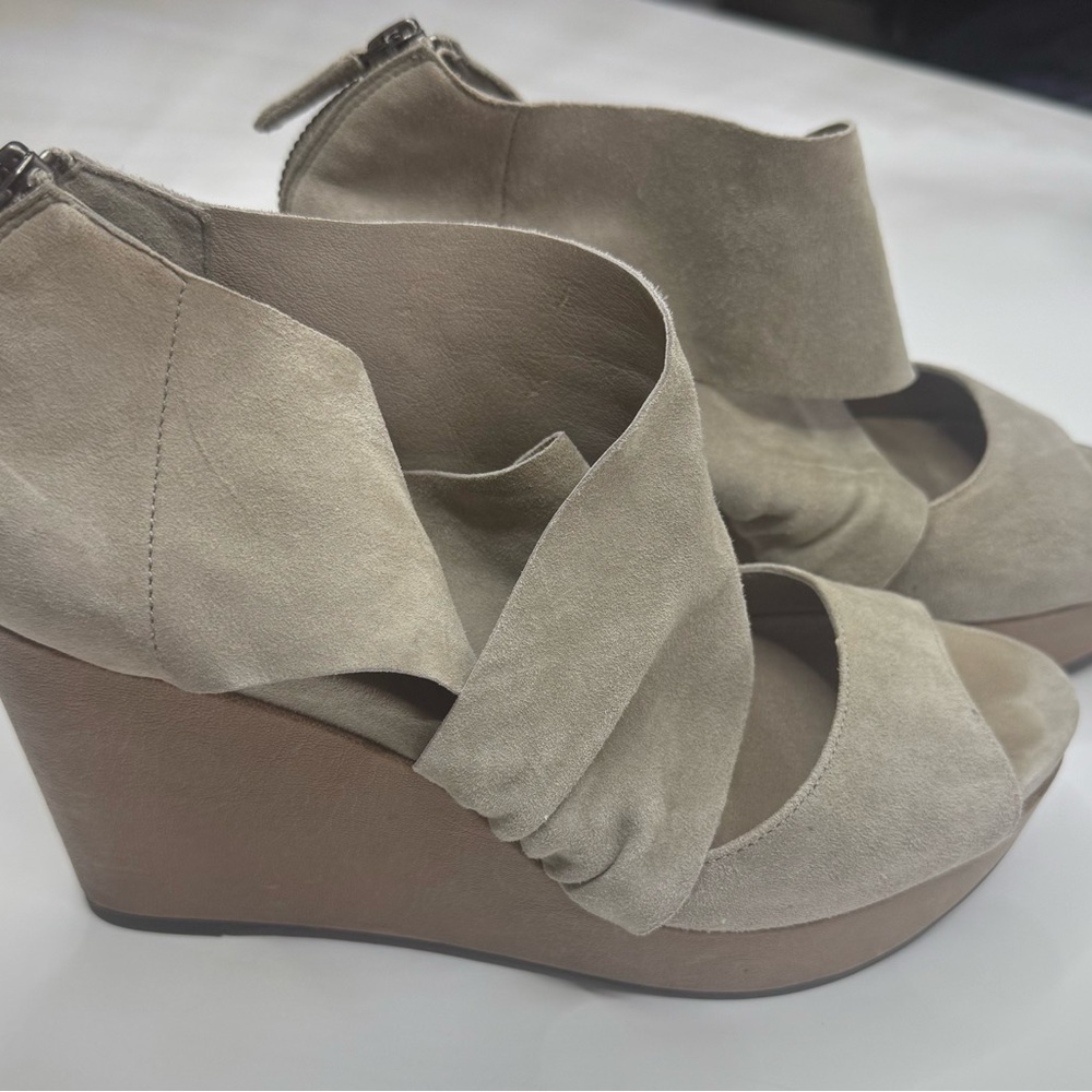 Eileen Fisher Beige Wedge Heels